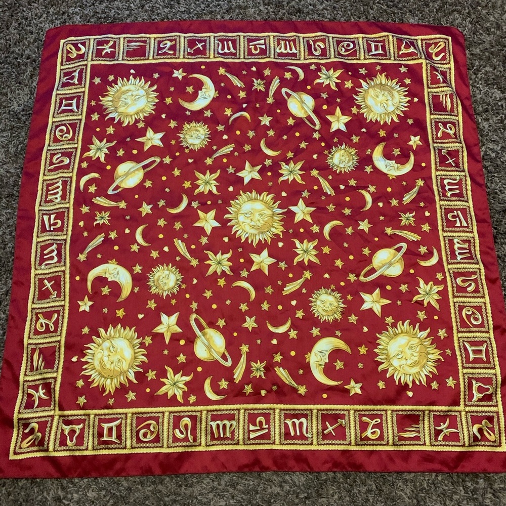 Celestial scarf